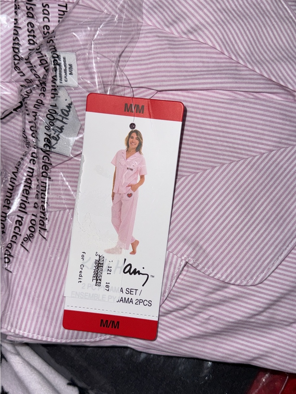 Womenโs Pink Striped Pajama Set - M/M